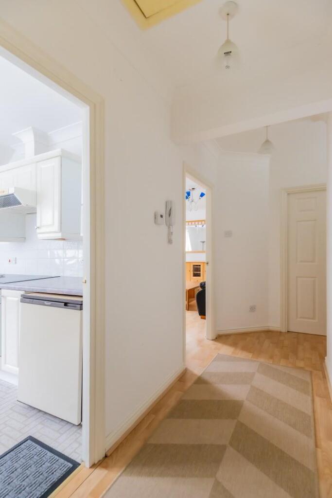 Apartment in Penarth, Vale of Glamorgan - View 4