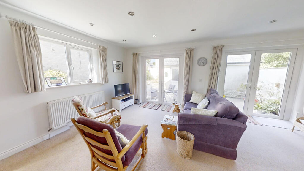 House in Dorchester - View 5
