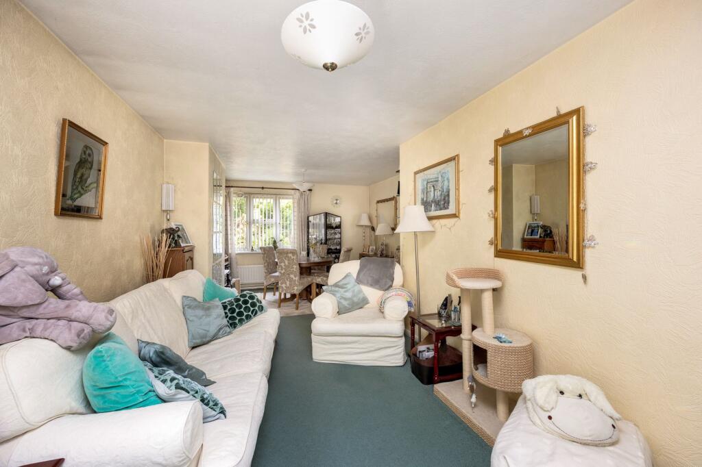 House in Haywards Heath, Fox Hill - View 5