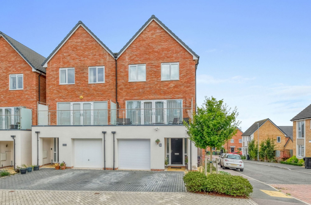 Main image of property: Arrow Drive, Cofton Hackett, B45