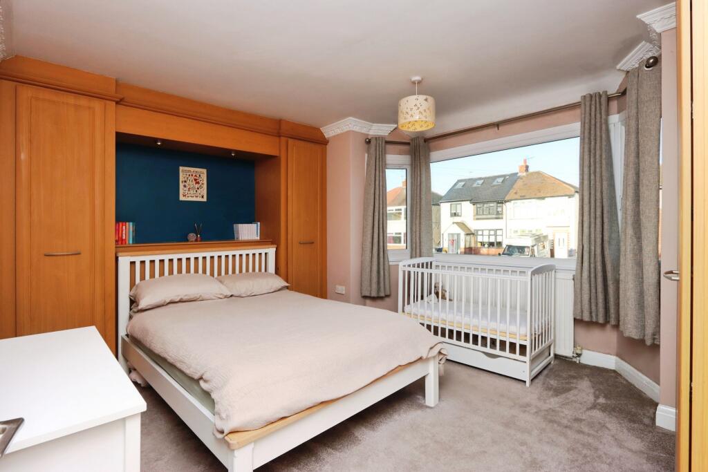House in Sheffield, South Yorkshire - View 4