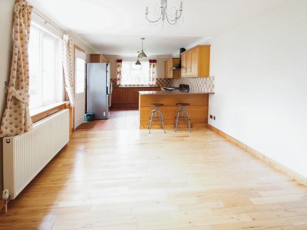 House in Paisley - View 3
