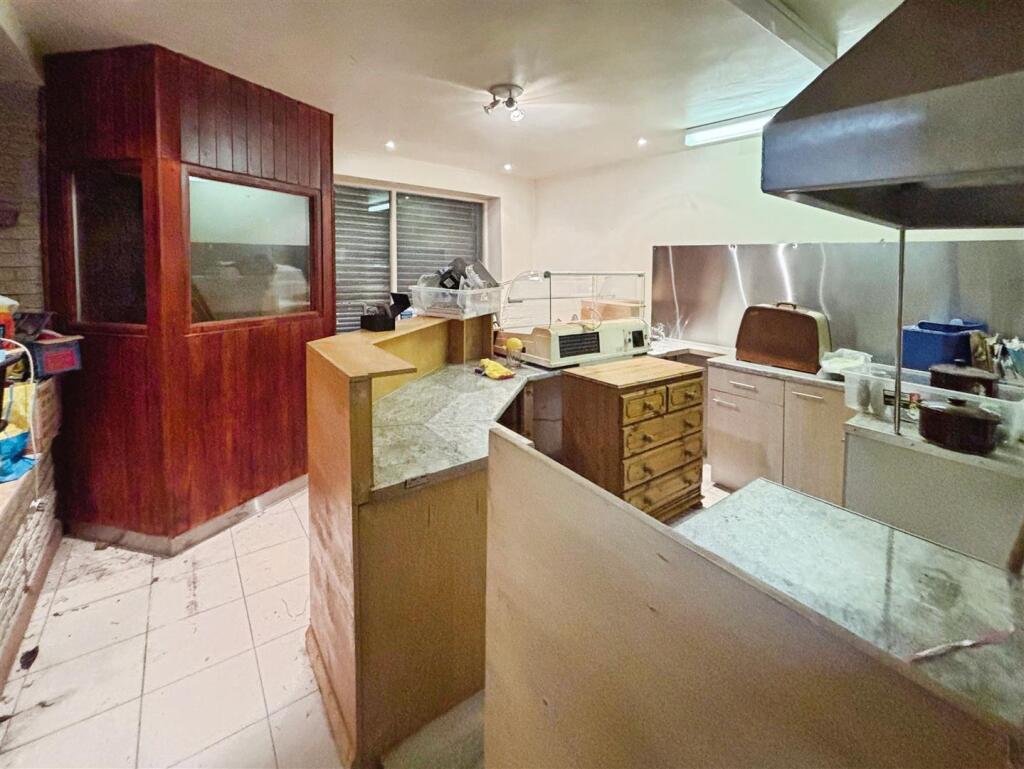 Additional image 2 of Wakefield Road, Bradford, BD4 7NB