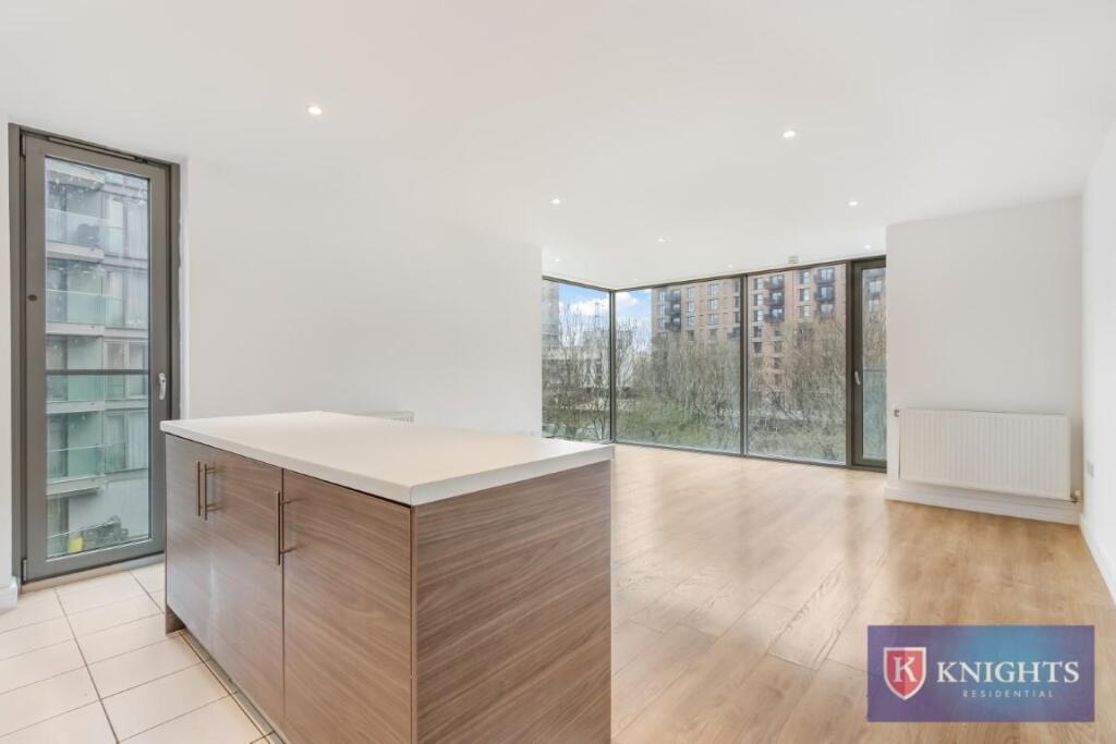 Crane Heights, Hale Village, London, N17 photo 2