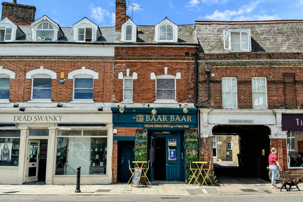 Main image of property: Old Cross, Hertford