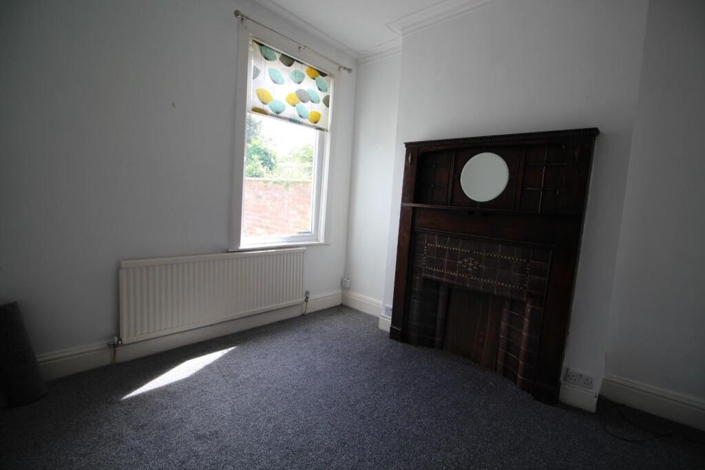 House in Manchester - More