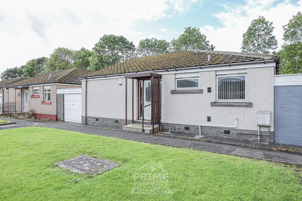 Main image of property: 31 Grampian Crescent Grangemouth FK3 ODH