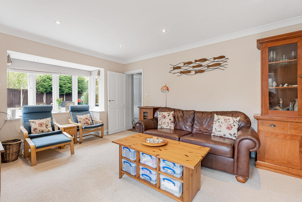 Additional image 4 of White Horse Lane, Burnham Green, AL6