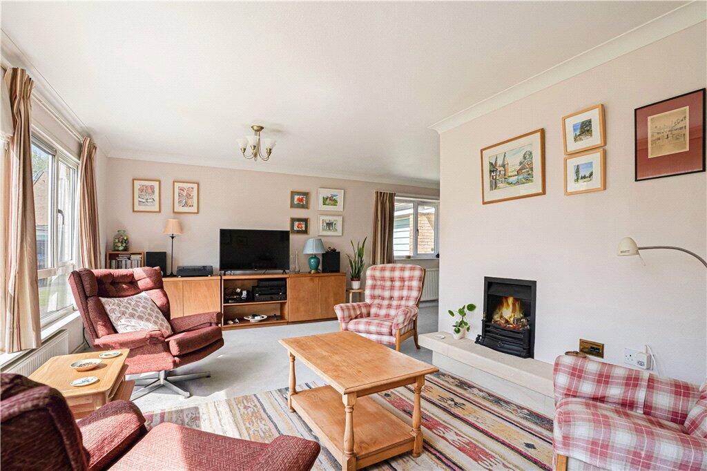 Moreton-in-Marsh, Gloucestershire, GL56 - View 3