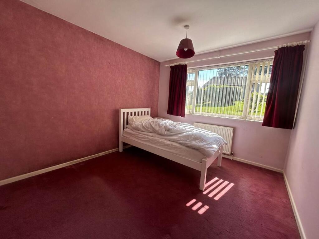 House in Tonbridge - View 4