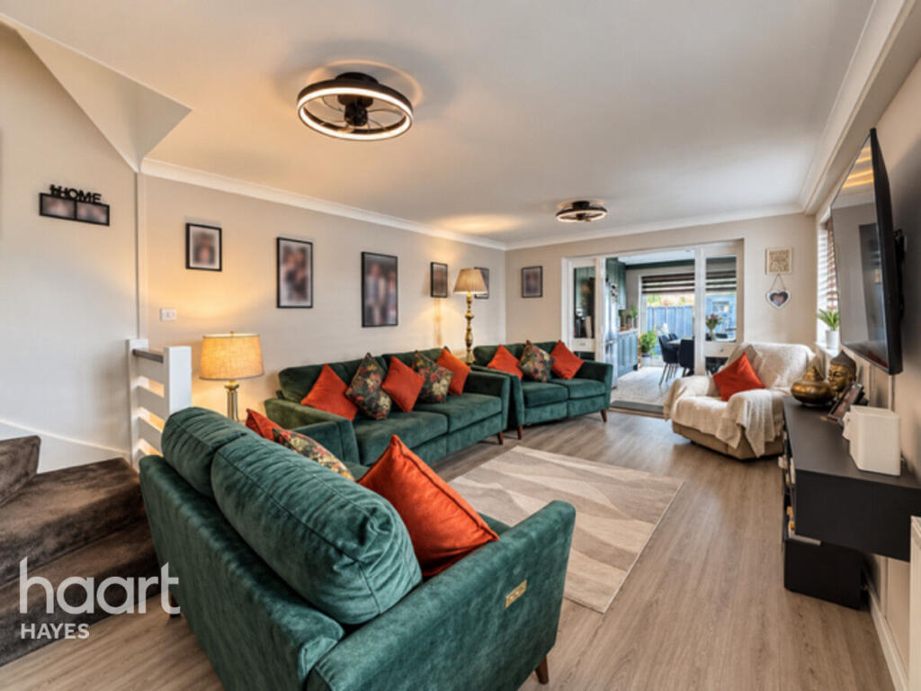 House in Southall - View 4