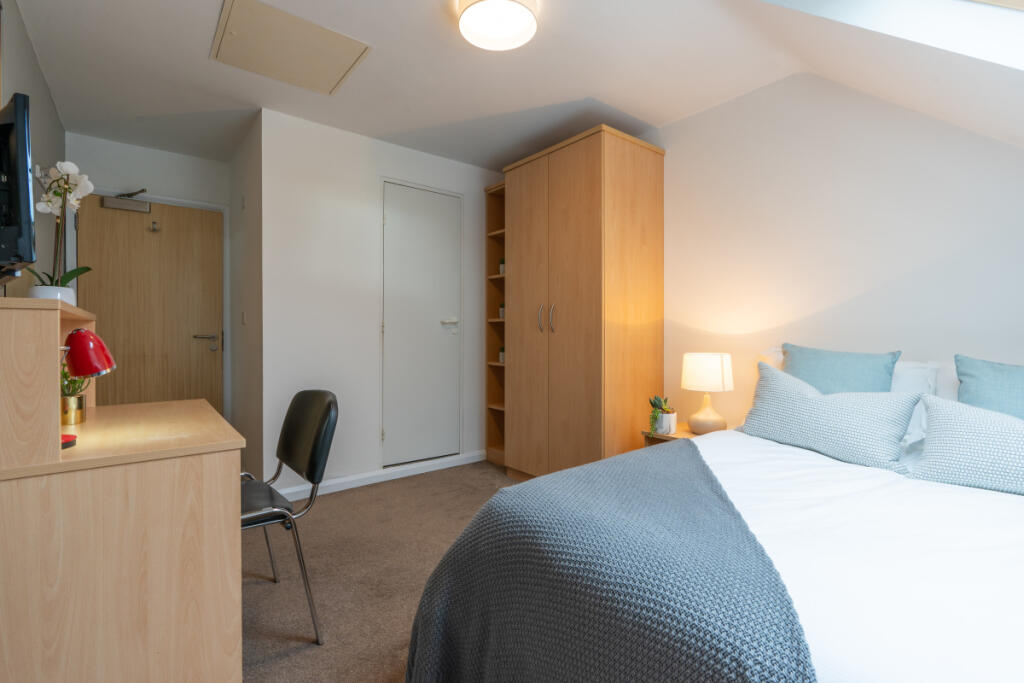 Property photo 8