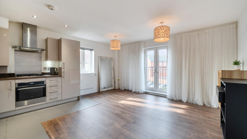 Main image of property: Allerton Grove, Chigwell, IG7 4GF