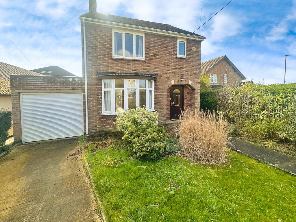 3-bed detached on Benefield Road, Oundle, Peterborough, £365,000