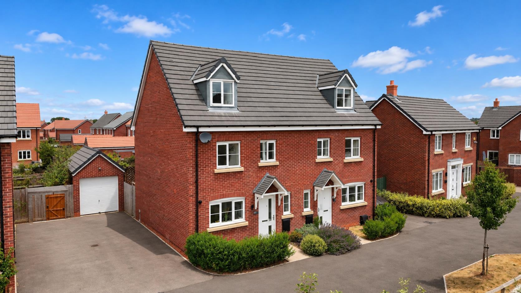 Main image of property: Herwin Close, Wellesbourne, Warwick