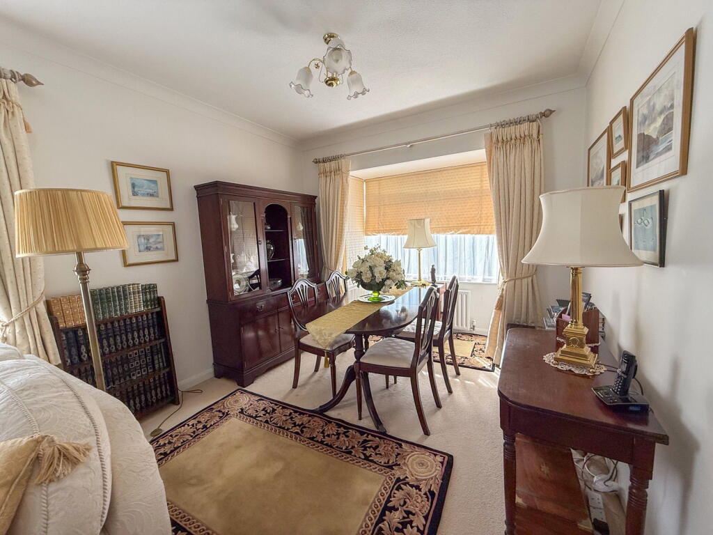 Apartment in Paignton, Torbay - View 4