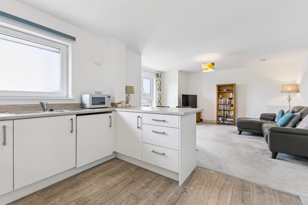 Apartment in Perth - View 5