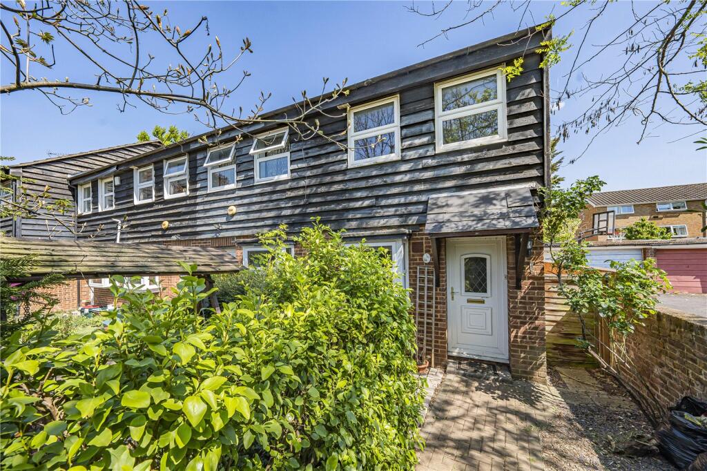 Main image of property: Moreton Avenue, Isleworth
