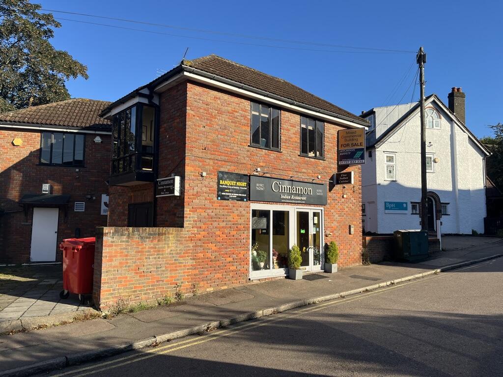 3 Thompsons Close , Harpenden, Hertfordshire