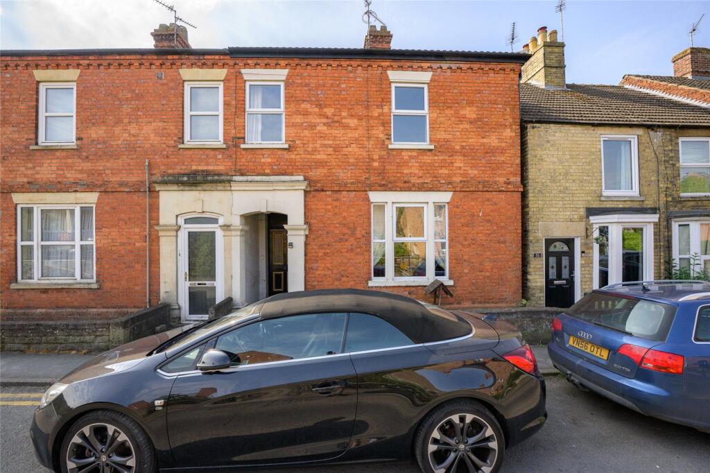 Main image of property: West Banks, Sleaford, Lincolnshire, NG34