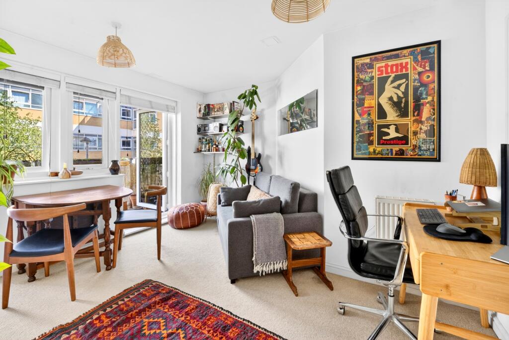 Apartment in London - View 3