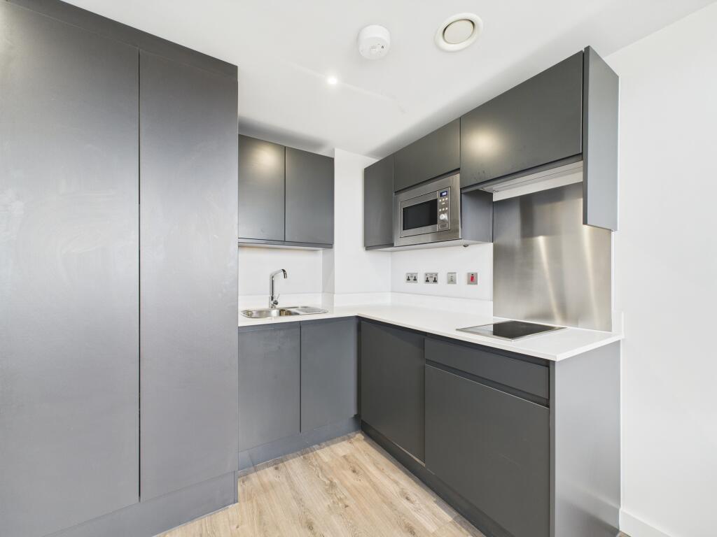 Main image of property: Element the Quarter, Low Hill St, L6 1AR
