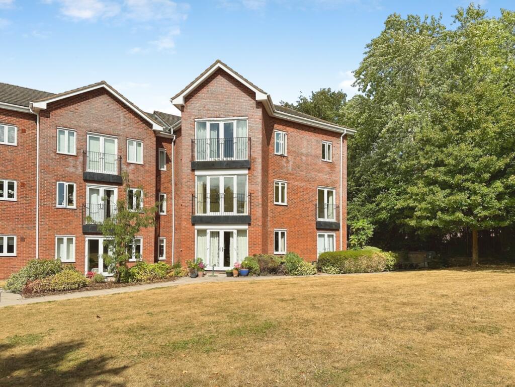 Main image of property: Braithwaite Row, Wellington, Telford, Shropshire, TF1 2HJ