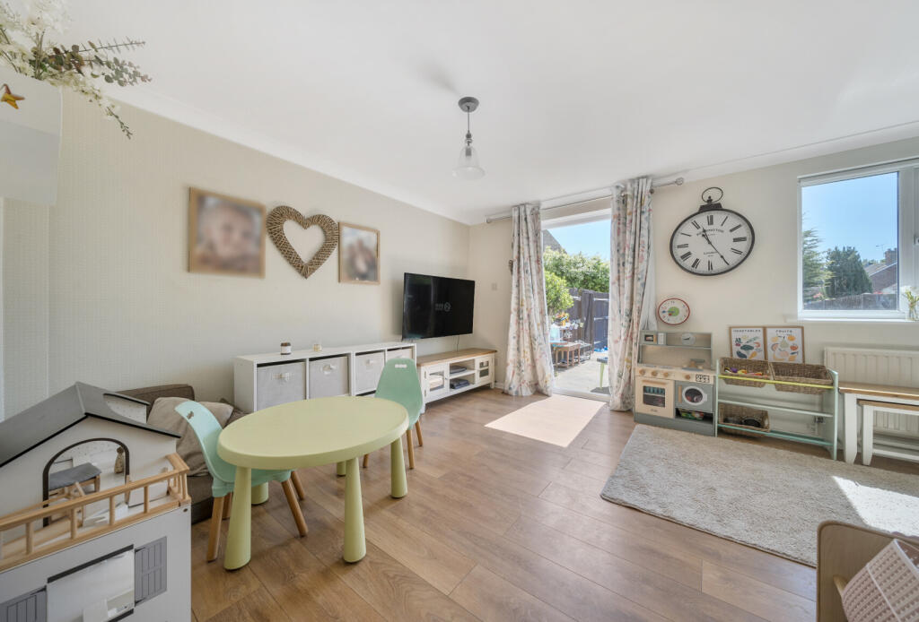 House in Tonbridge - View 3