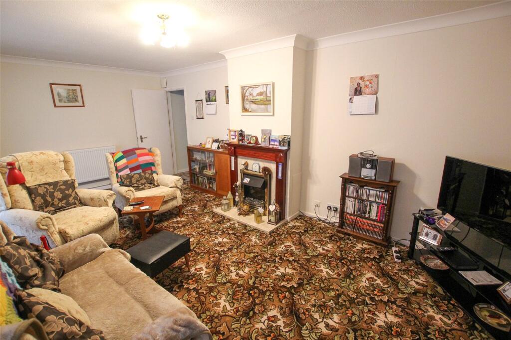 Spring Close, Histon, Cambridge photo 4