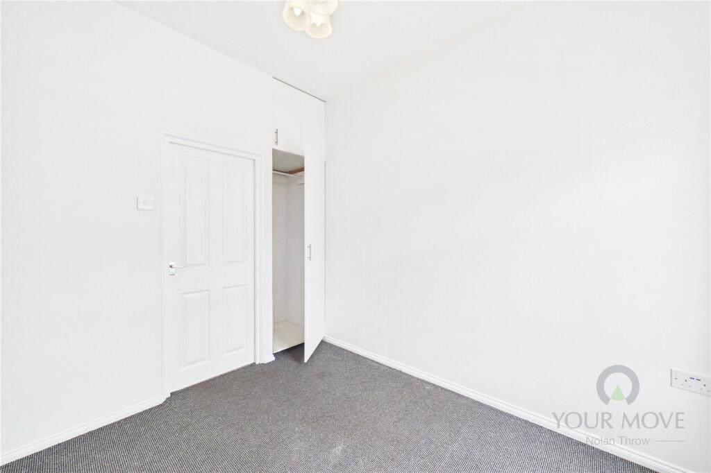 Apartment in Northampton, West Northamptonshire - View 5