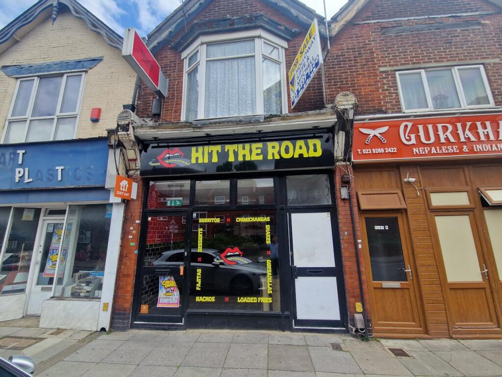 Main image of property: 182 Kingston Road, Portsmouth, PO2 7LP