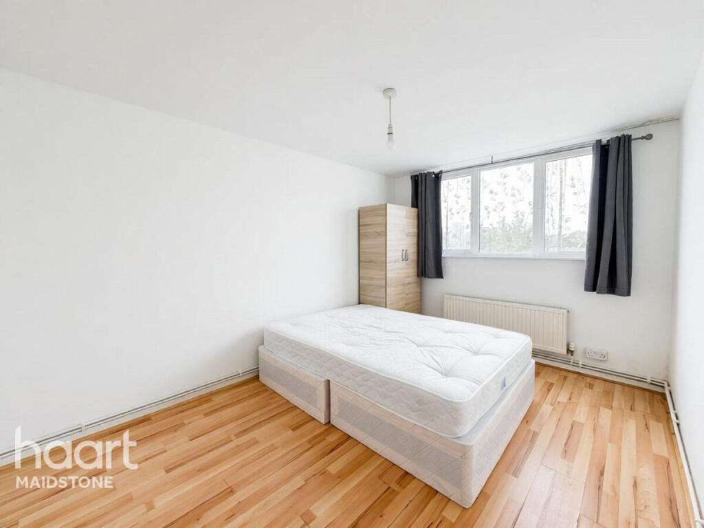 Apartment in Rochester - More