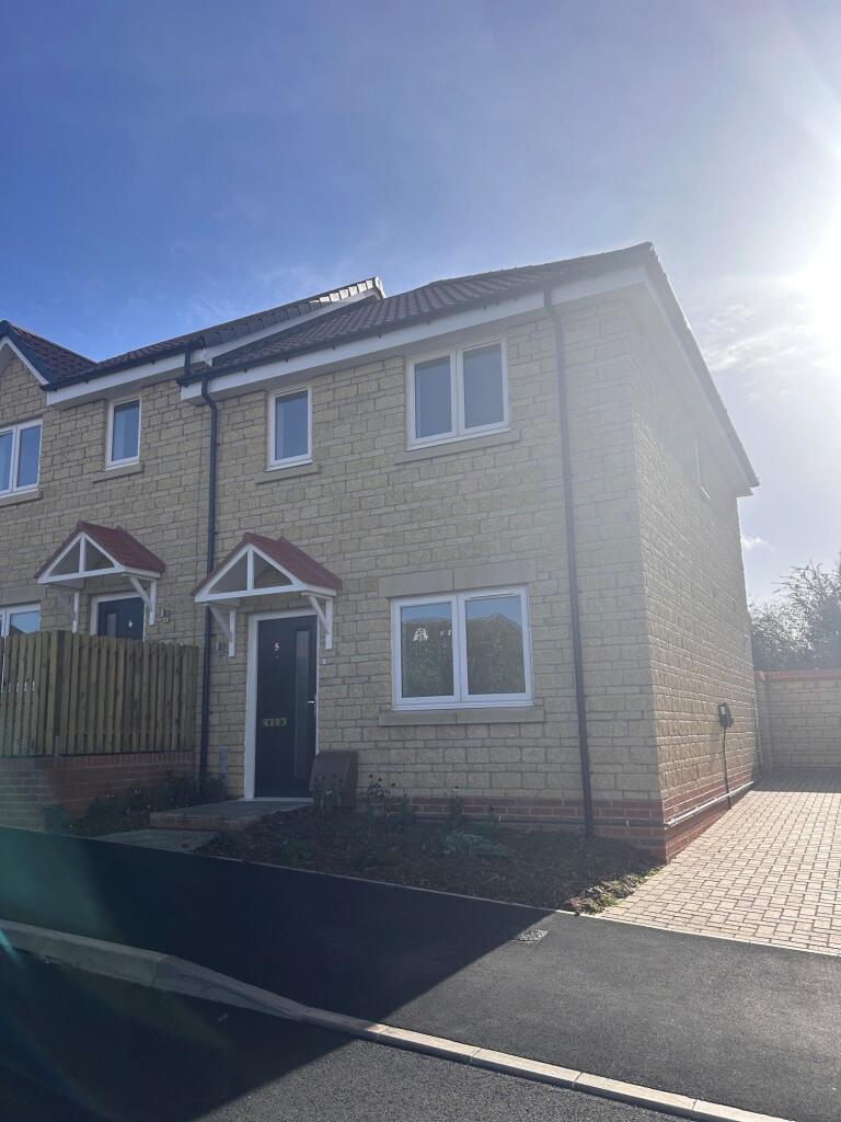 Main image of property: 5 Spackman Drive, SN11 8RW