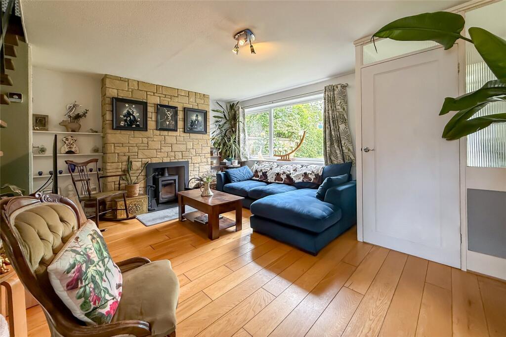 Willow Way, Harpenden, Hertfordshire, AL5 photo 3