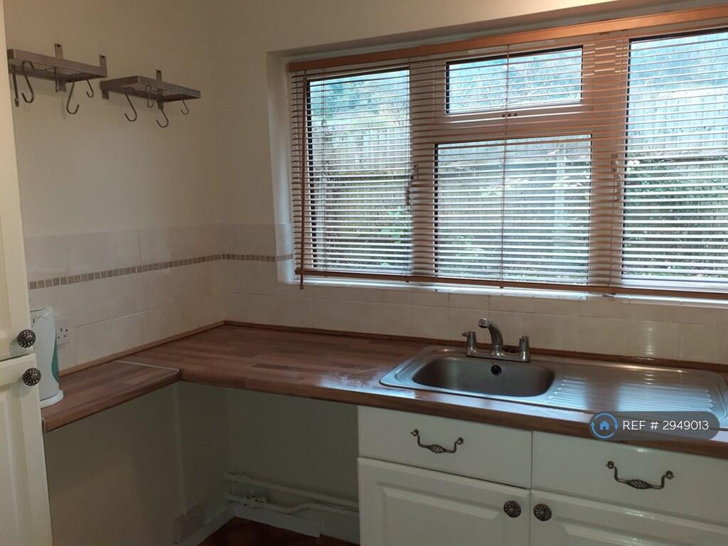 The Grove, Wraxall, Bristol, BS48 - View 6