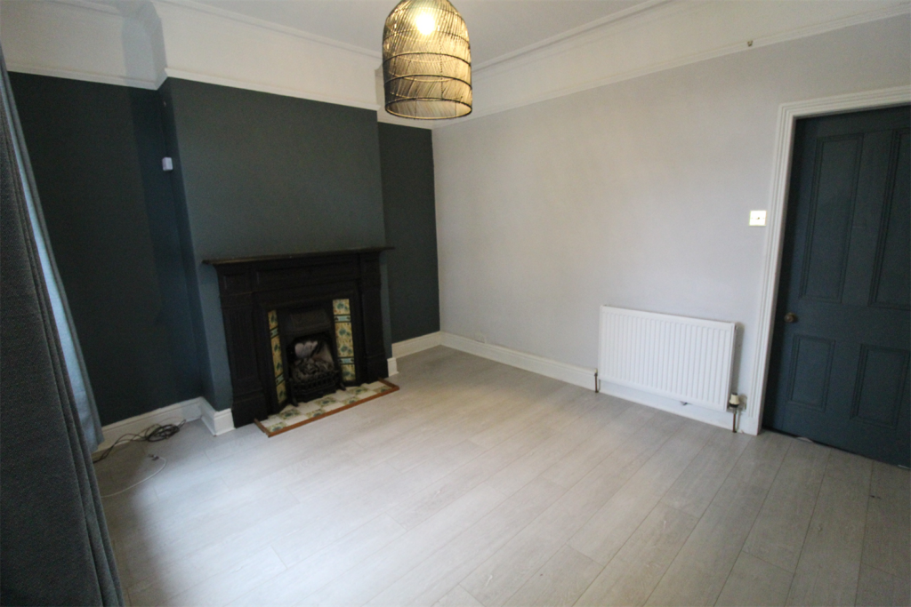 House in Stockport, The Four Heatons - View 2