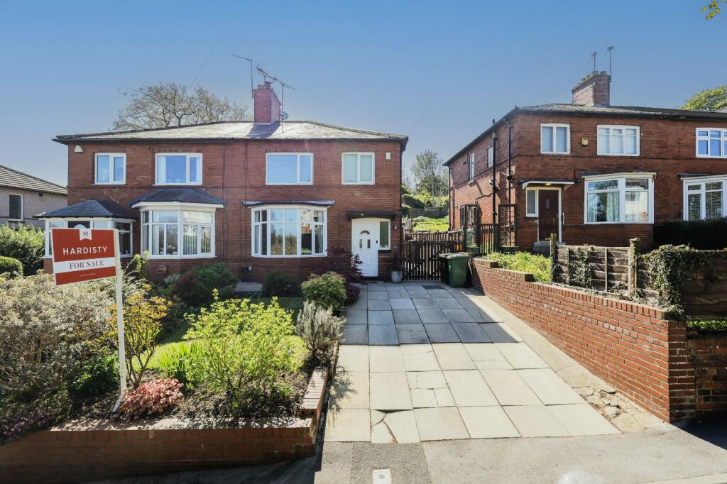 Main image of property: Armley Grange View, Leeds, West Yorkshire, LS12