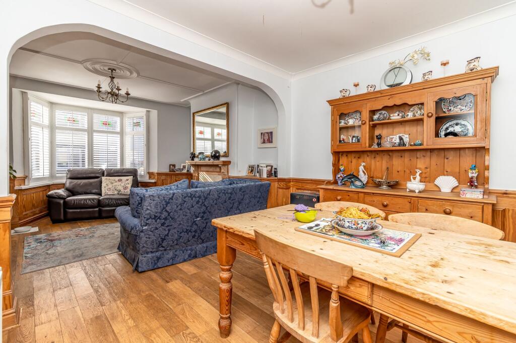 House in Portsmouth - View 5