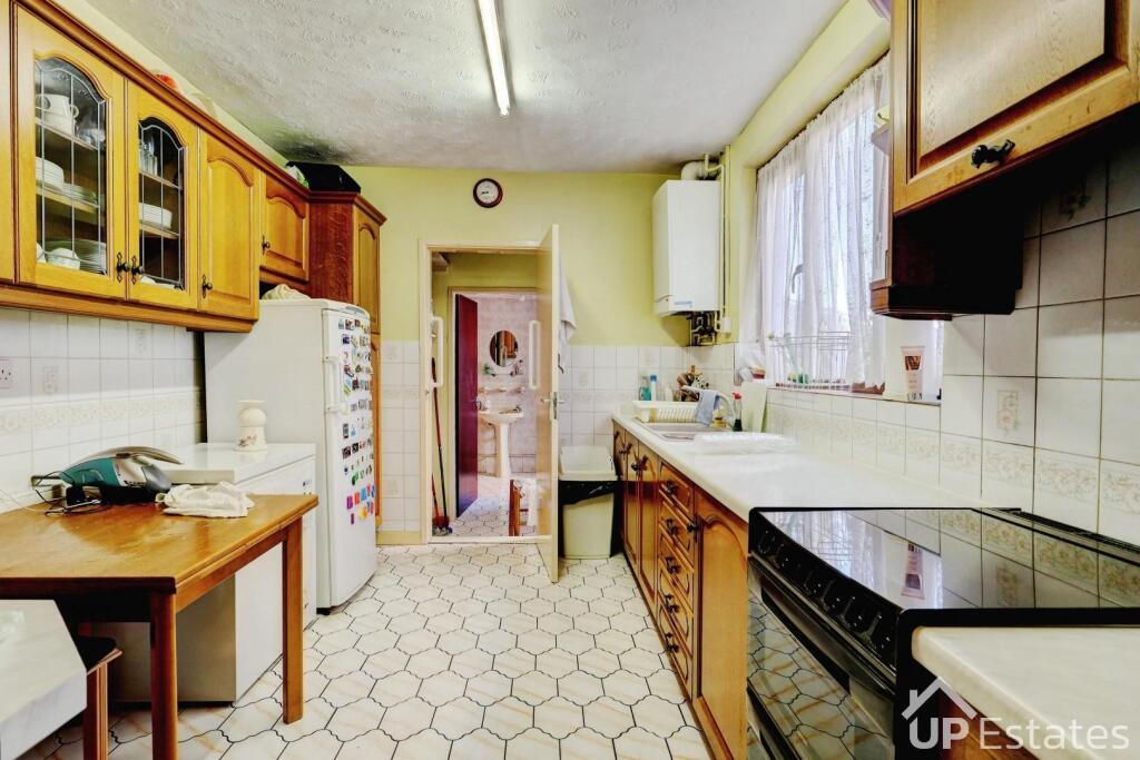 House in Coventry, Hillfields - More