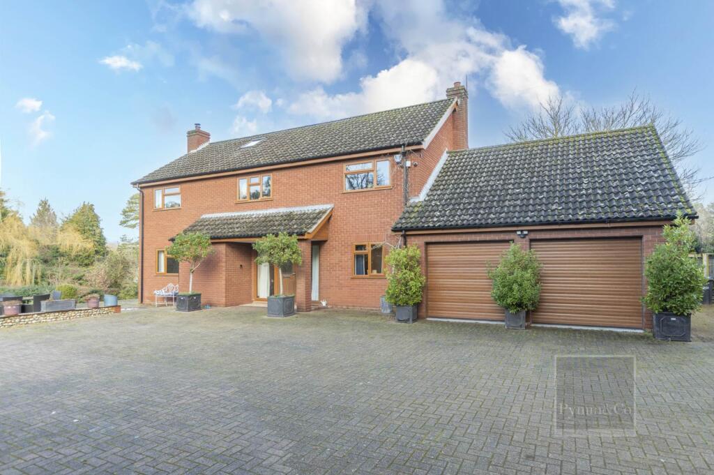 Main image of property: Fakenham Road, East Bilney