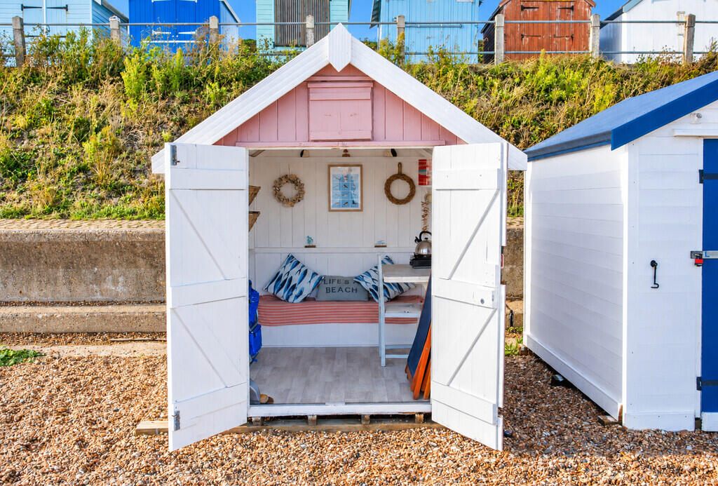 Main image of property: Beach hut 12 Clifflands