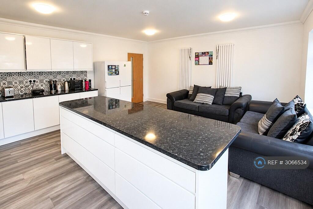 House in Reading - View 2