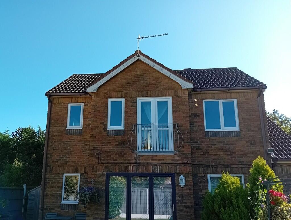 Main image of property: Riverside Park, BS35