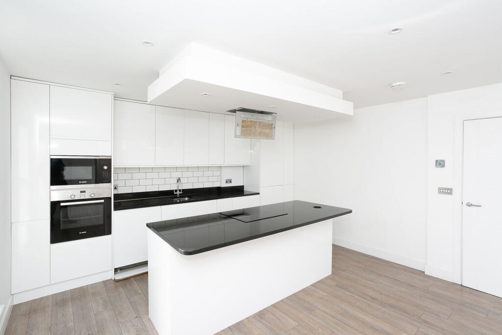 St Johns Road, WD17, Watford, WD17 - View 5