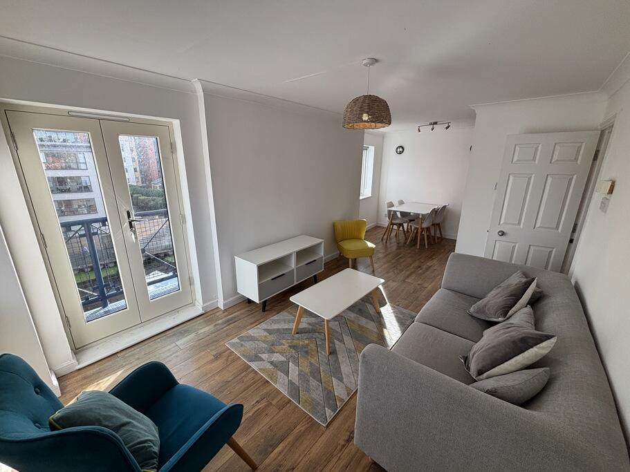 Main image of property: Langtons Wharf, Leeds City Centre