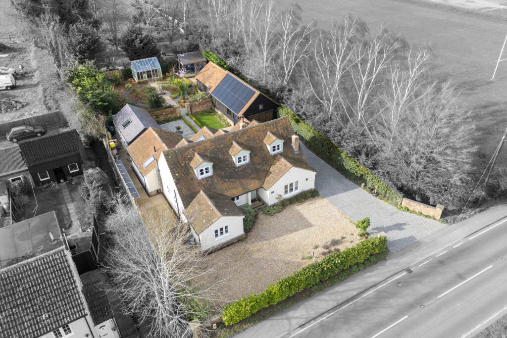 Langford Road, Biggleswade, Bedfordshire, SG18 photo 4