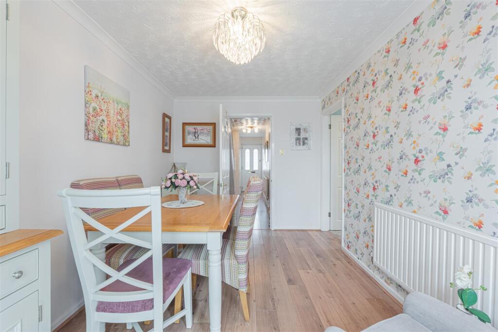 House in Sandwell, Tadpole Hole - More
