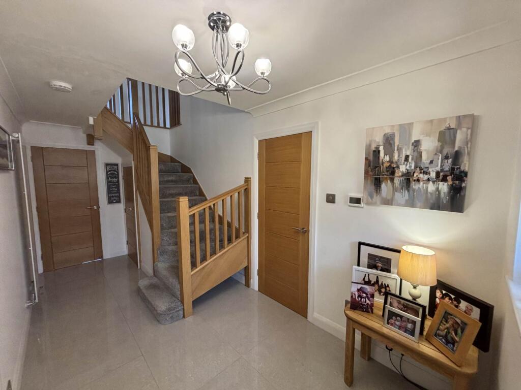 House in Oldham, Chadderton - View 5