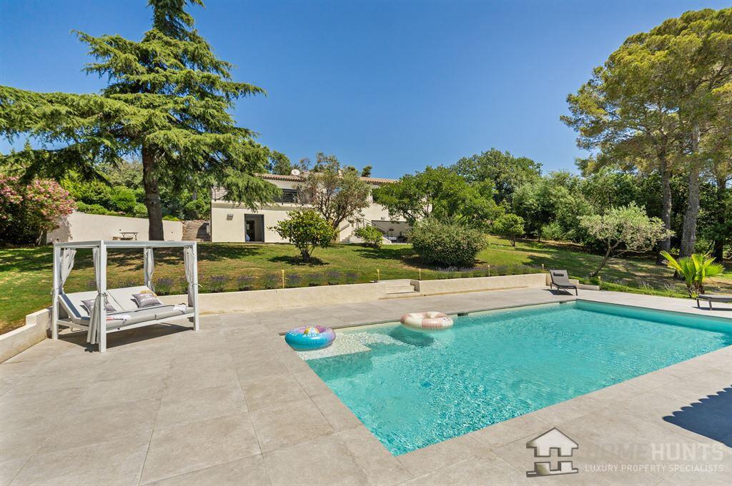 Main image of property: Provence-Alps-Cote d`Azur, Alpes-Maritimes, Grasse