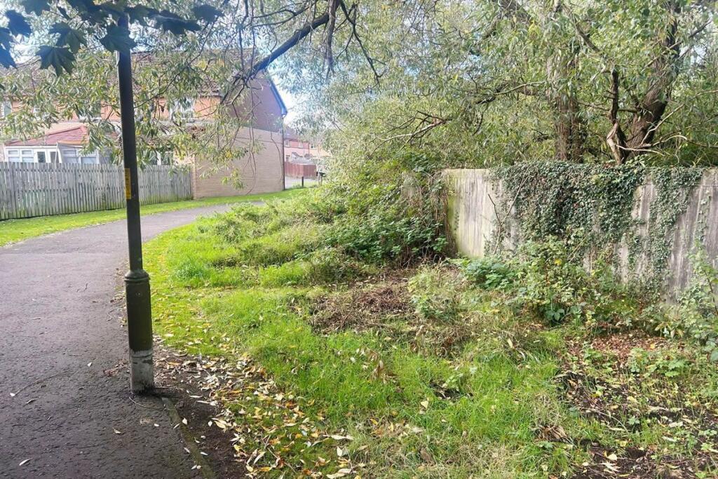 Enclosure , 0.25 Acre of Land at Blyth Road, Broxburn, West Lothian, EH525LU - View 4